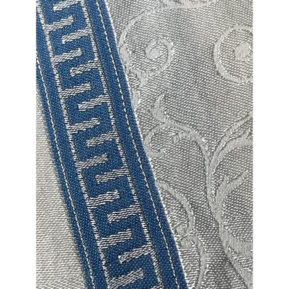 Tablecloth Blue Greek Key White Floral Jacquard Pattern Vintage 80” X 64” - Picture 2 of 4